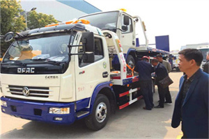 裕安汽车道路救援拖车价格